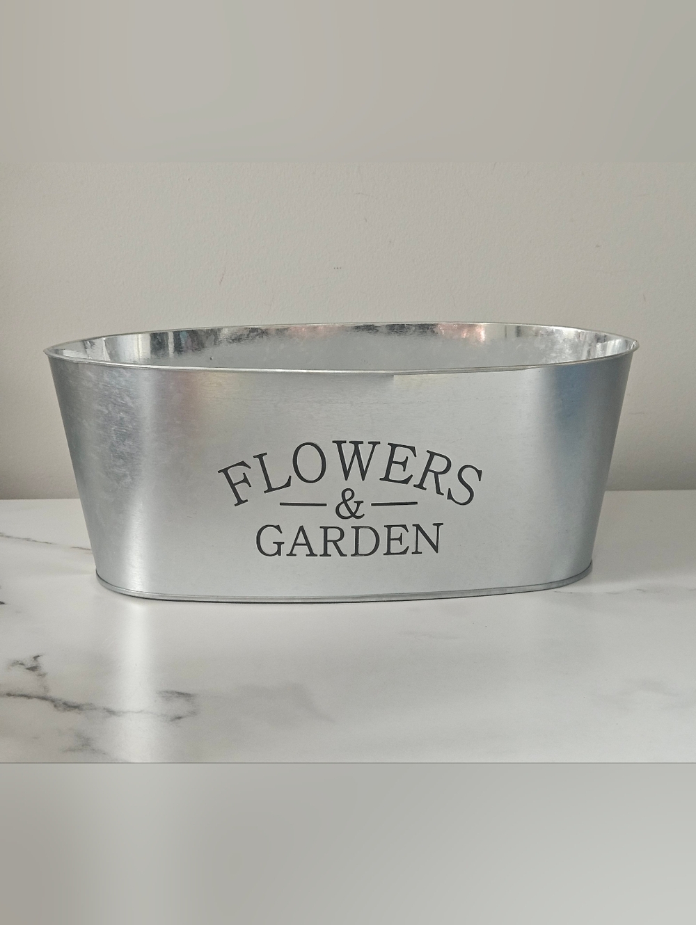 "FLOWERS & GARDEN" Oval-Shaped  Galvanized Metal Planter Bucket (10.5"x4") NWOT